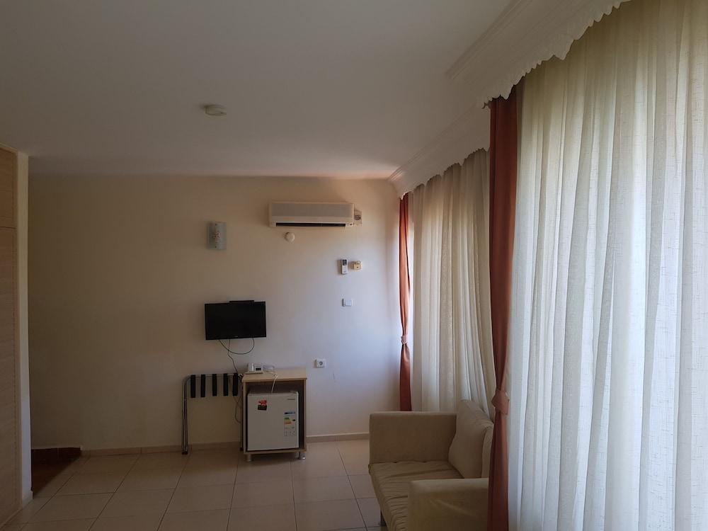 Malhun Hotel Fethiye Extérieur photo